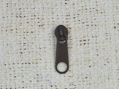 Бегунок галантерейный спираль Т5, №304 тёмно-коричневый