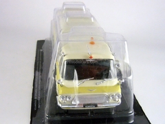 ZIL-118A Ambulance USSR 1:43 DeAgostini Service Vehicle #49