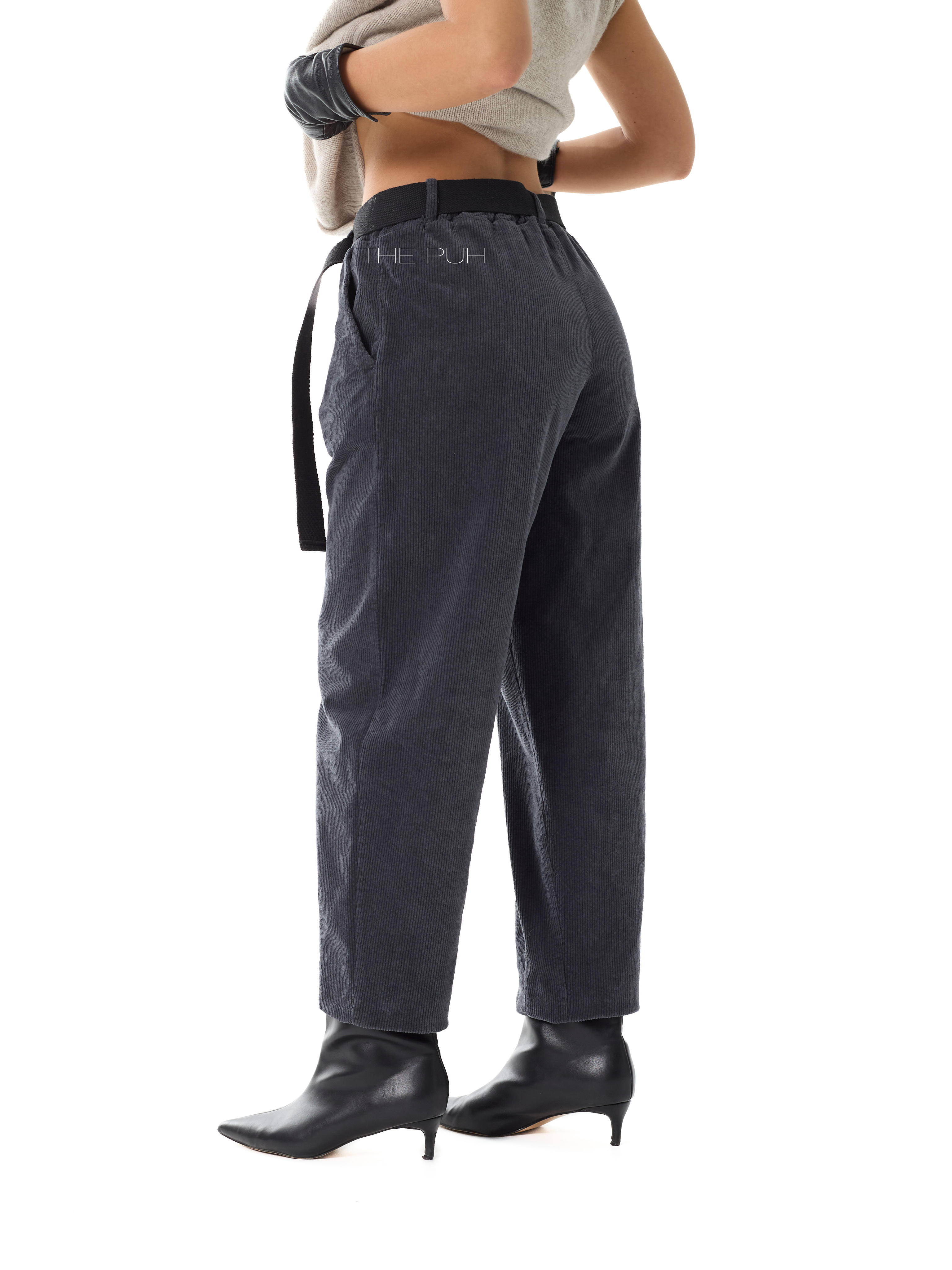 Темно-серые вельветовые брюки