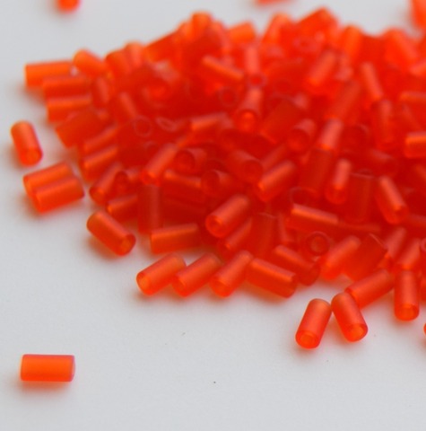 Стеклярус Тохо 3 мм 0005F светло-красный матовый