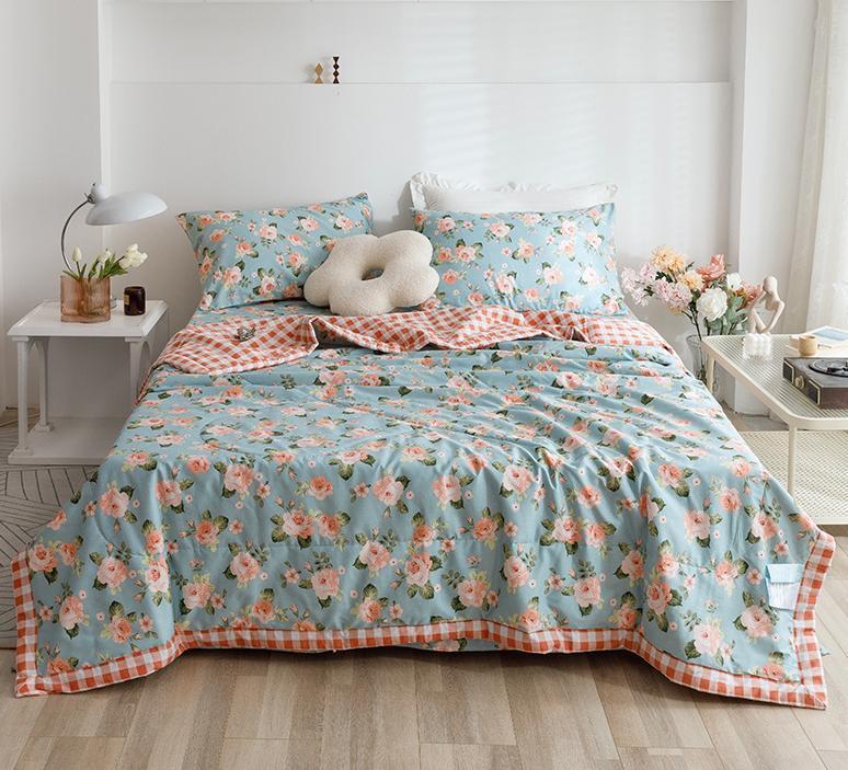 Комплект постельного белья Семейный (2 одеяла) Хлопок голубой цветы