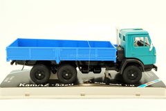 KAMAZ-5320 green-blue (plastic box) 1990 Elecon Arek Made in USSR 1:43