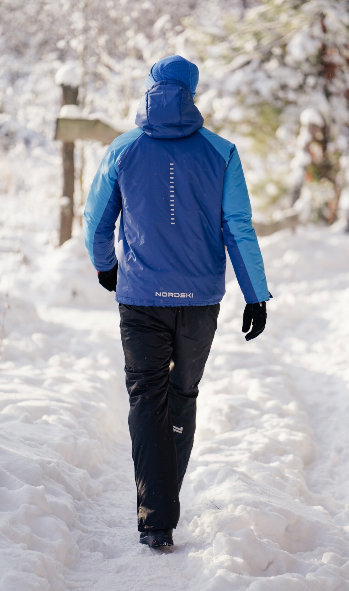 Nordski premium прогулочный лыжный костюм черный. Костюм для зимних прогулок мужской. Зимний спортивный костюм для мужчин. Костюм утепленный мужской. Зимний прогулочный костюм мужской.