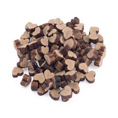 Titbit лакомство для кошек сердечки из говядины 40 гр