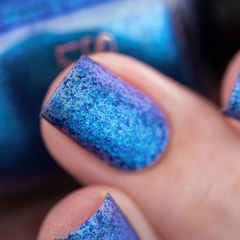 He Likes It Cold (LE)