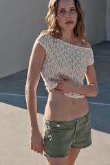 ZARA КРУЖЕВНОЙ ТОП С ВЫРЕЗОМ «ЛОДОЧКА», ЖЕЛТОВАТО-БЕЛЫЙ
