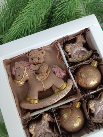 Шоколадный набор с лошадкой и мишкой