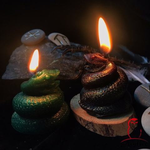 Свеча «Змея»