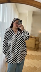 Блуза в горох