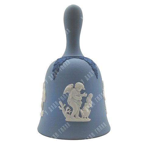 Колокольчик «Четыре времени года». Яшмовый бисквитный фарфор. Wedgwood (Веджвуд), 1970-е
