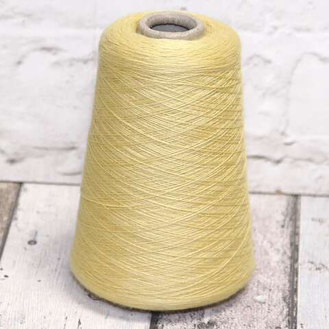 Меринос гребенной 2/30 желтый банановый