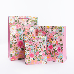 Пакет подарочный L горизонтальный, Любимые цветы, Дизайн №4, Металлик, 30*42*12 см (Д*В*Ш), 1 шт.