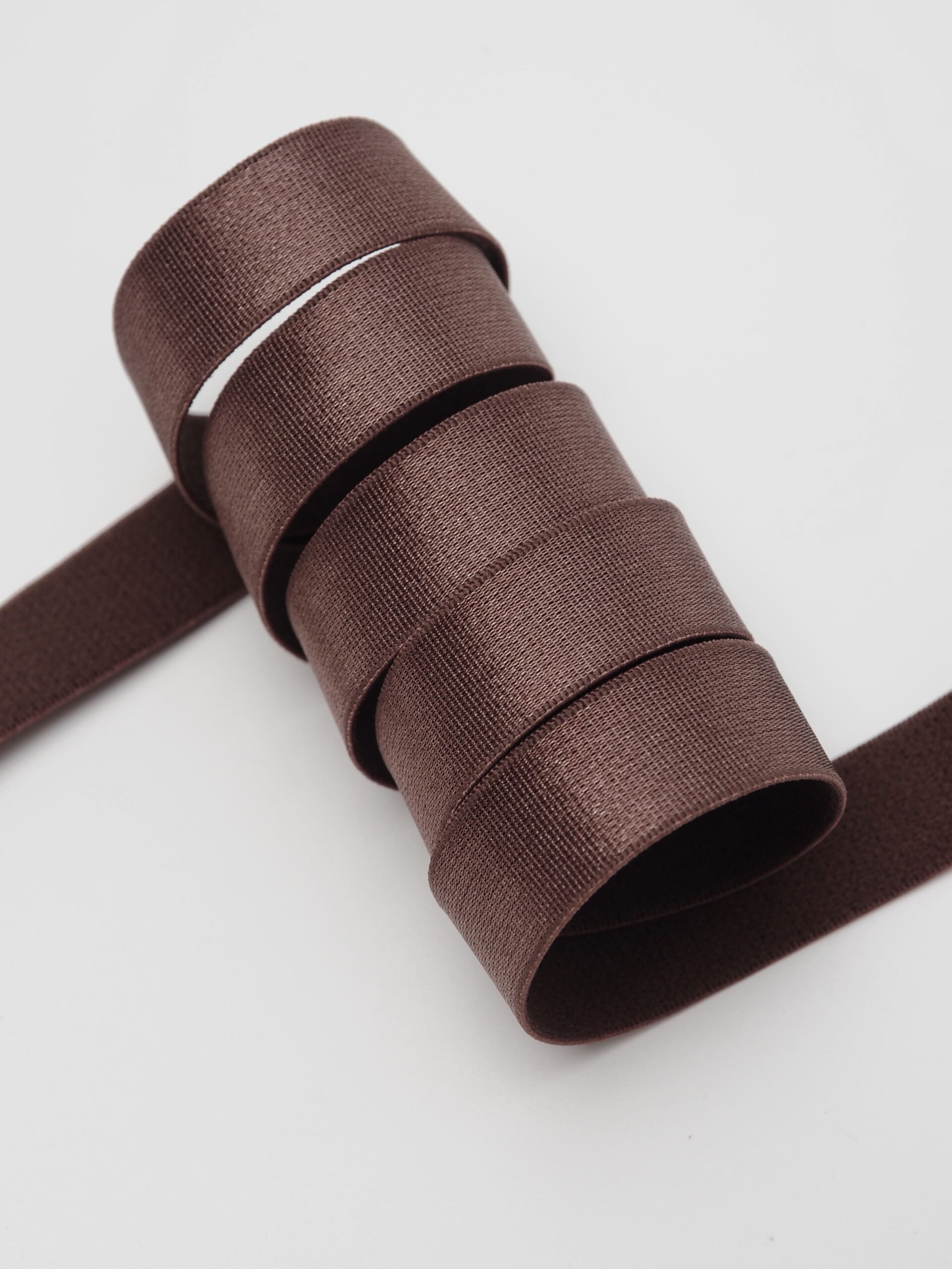 Резинка бретелечная перец глянцевая ширина 15 мм