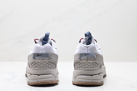 Nike Zoom Vomero Roam 'College Grey Gum' 
