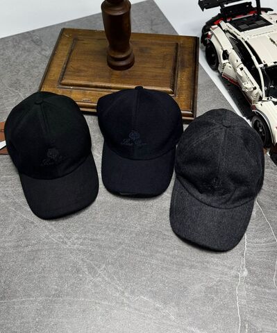 Бейсболка Loro Piana мужская