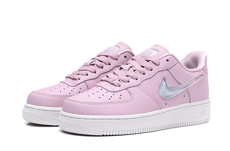 Кроссовки женские Nike Air Force 1 Low 