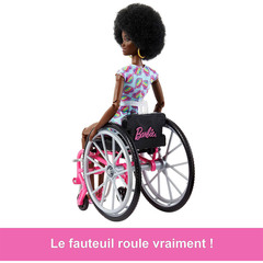 Барби Fashionistas 195 с Инвалидным Креслом Афро-Брюнетка в Комбинезоне с Радужными Сердцами