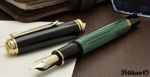 Ручка перьевая Pelikan Souverän® M1000 Black & Green GT, B (987602)