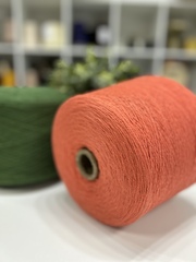 Кашемир 95% с  шерстью 5%  NEW MILL GREEN CASHMERE 700 коралловый