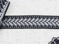 Тесьма жаккард люрекс, ш. 3,2 см, чёрный с серебром