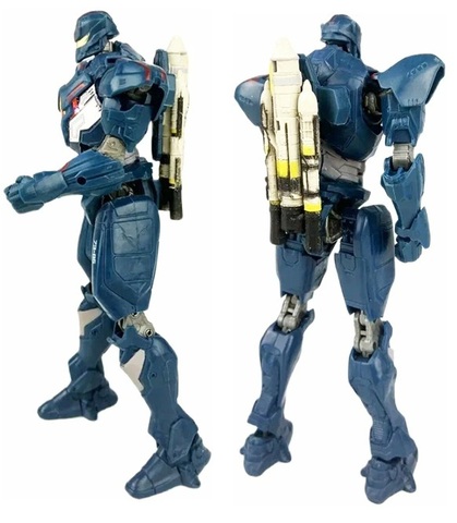 Фигурка Егерь Бродяга с подсветкой из фильма Тихоокеанский рубеж 2 Восстание