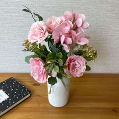 Розы искусственные с гортензией и травяной добавкой, Розовые, 27 см, 1 букет