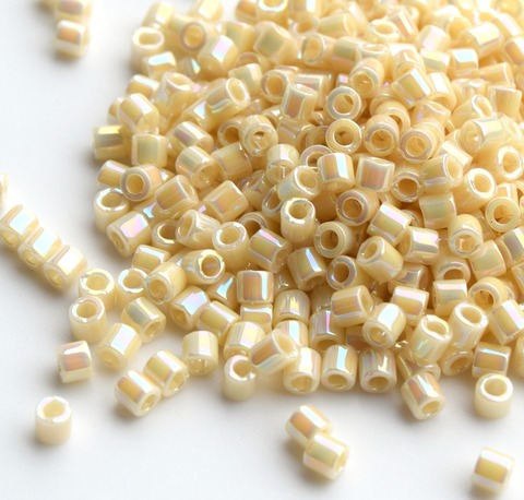 DBL-0157 Opaque Cream AB