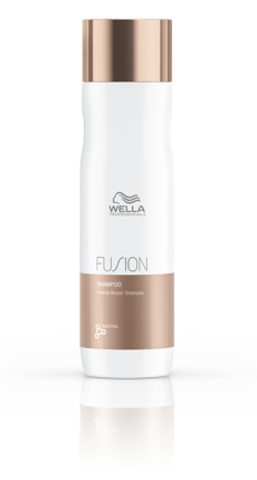 WELLA FUSION Интенсивный восстанавливающий шампунь 250 мл