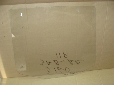 Опускное стекло двери УАЗ-3160 заднее правое