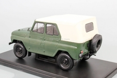 UAZ-469B khaki 1:24 Legendary Soviet cars Hachette #16