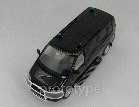 Volkswagen Multivan T5 series GON DIP 1:43