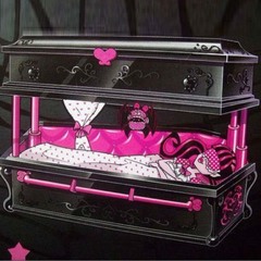 Шкатулка Дракулауры. Смертельно Уставшие