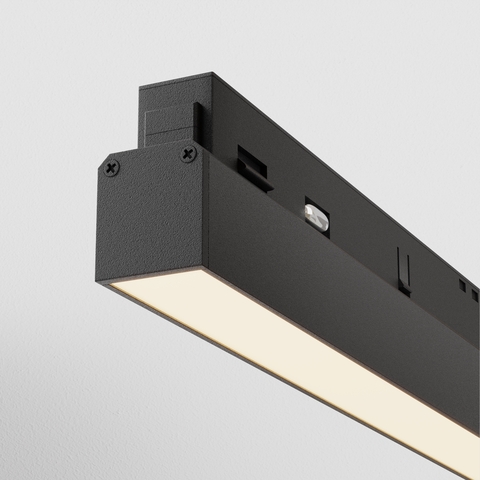 Трековый светильник Maytoni Basis TR030-2-24W3K-B