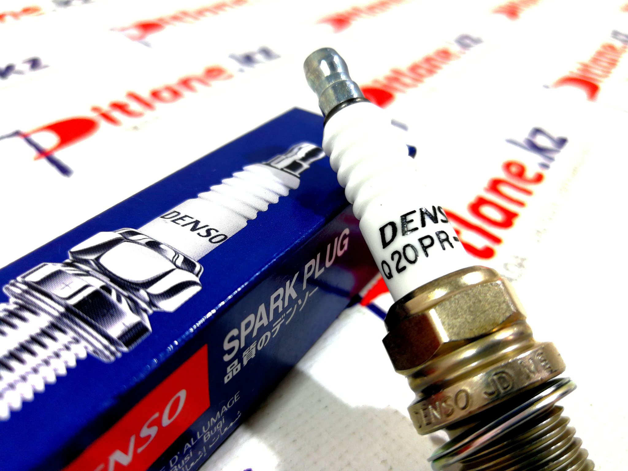 Свечи зажигания "DENSO" для а/м Лада Самара, Приора, Гранта, Калина ...