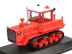 Tractor DT-175 Volgar (T-175) red 1:43 Hachette #24