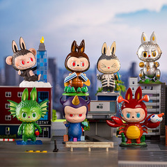 Случайная фигурка POP MART Little Monsters: Kaiju