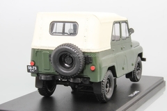 UAZ-469B khaki 1:24 Legendary Soviet cars Hachette #16