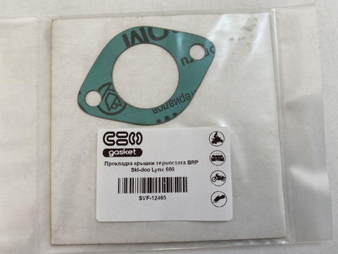 Прокладка крышки термостата SVF-12465 для BRP Ski-doo Lynx 600 (420850338, 420850336)