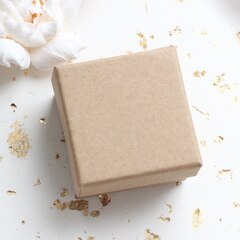 УЦЕНКА!!! Упаковка, коробка для украшений с ложементом 5*5 см, 1 шт, бежевая, У020