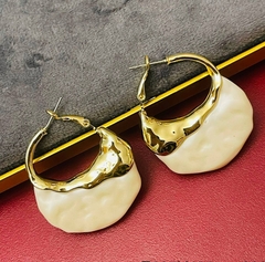 Серьги крупные с цветной вставкой из акрила в стиле CELINE