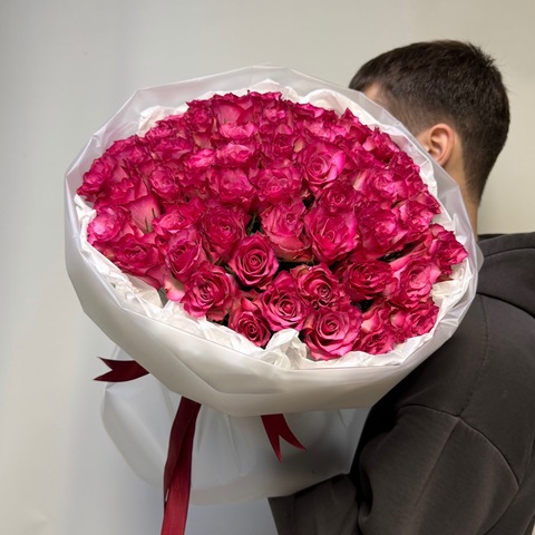 Букет из 51 яркой розы 40 см