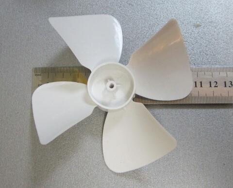 Крыльчатка вентилятора микроволновки Binatone