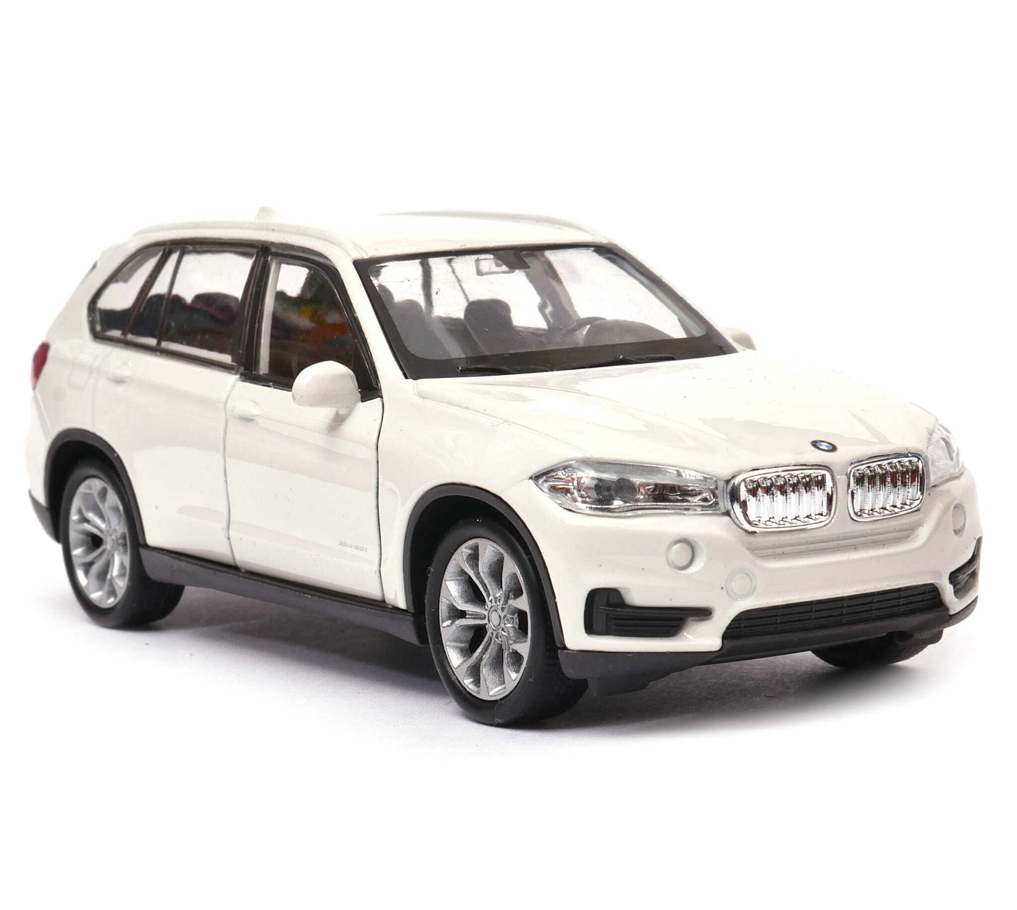 Машинка-игрушка BMW X5 2014