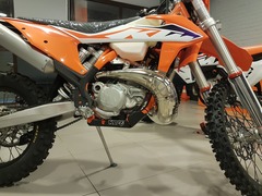 Пластиковая защита KTZ для мотоцикла KTM 300 (2T) EXC TPI