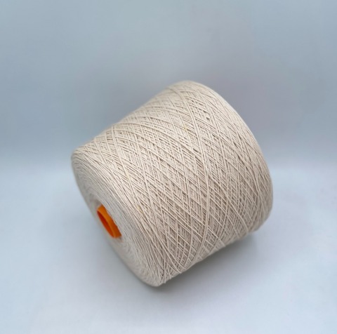 Chiavazza (пр.Италия), art-Baba, 3/15 500м/100 гр. 70% Меринос, 30% Кашемир, цвет-Светло-бежевый(711/699),арт-35106