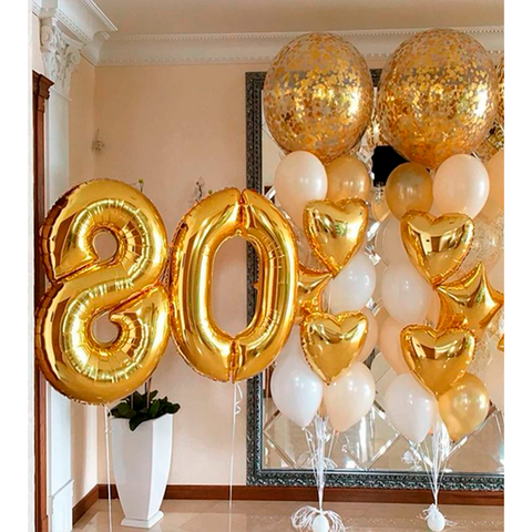 Золотая композиция из шаров на юбилей на 80 лет