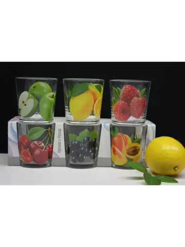 Стакан для напитков сока и воды