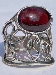 Гранат 10437 (кольцо из серебра)