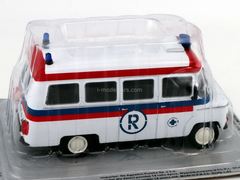 Nysa 522 Ambulans Ambulance white-red-blue 1:43 DeAgostini Kultowe Auta PRL-u