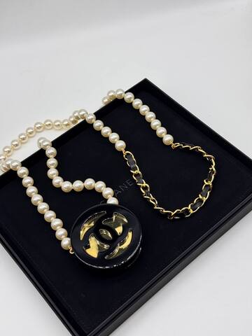 КУЛОН CHANEL с зеркальцем шкатулка